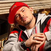 ST1M feat. Макс Лоренс